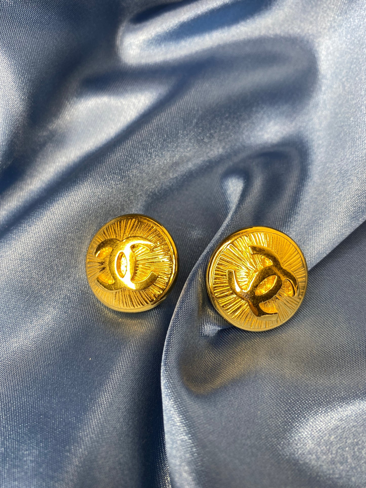 Chanel Interlocking C Clip on Earring 24k GHW